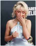 Imagem recente de sabrinacarpenter