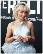 Imagem recente de sabrinacarpenter