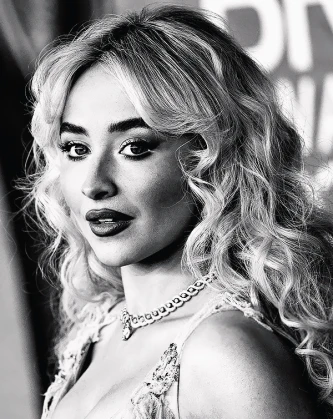 Imagem recente de sabrinacarpenter