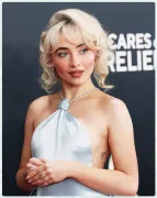 Imagem recente de sabrinacarpenter