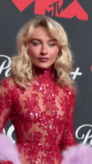 Imagem recente de sabrinacarpenter