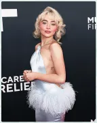 Imagem recente de sabrinacarpenter