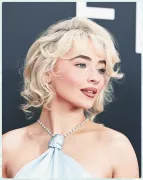 Imagem recente de sabrinacarpenter