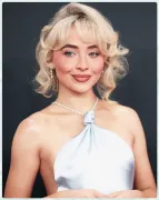 Imagem recente de sabrinacarpenter