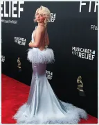 Imagem recente de sabrinacarpenter