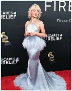 Imagem recente de sabrinacarpenter