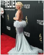 Imagem recente de sabrinacarpenter