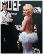 Imagem recente de sabrinacarpenter