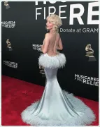 Imagem recente de sabrinacarpenter