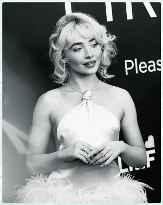 Imagem recente de sabrinacarpenter