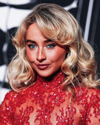 Imagem recente de sabrinacarpenter