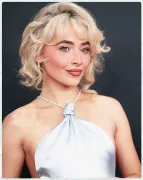 Imagem recente de sabrinacarpenter