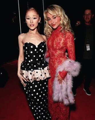 Imagem recente de sabrinacarpenter