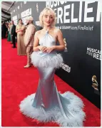 Imagem recente de sabrinacarpenter