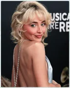 Imagem recente de sabrinacarpenter