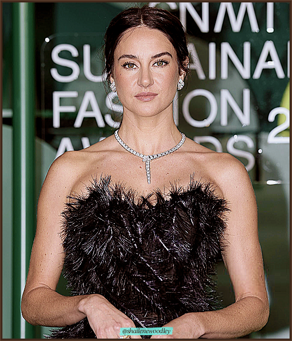 Foto de shailenewoodley