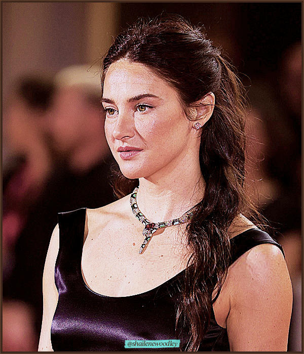 Foto de shailenewoodley