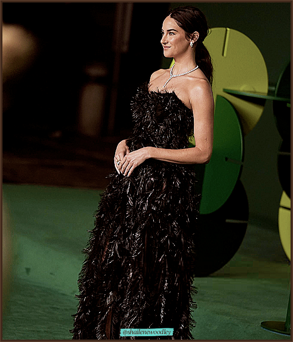 Foto de shailenewoodley