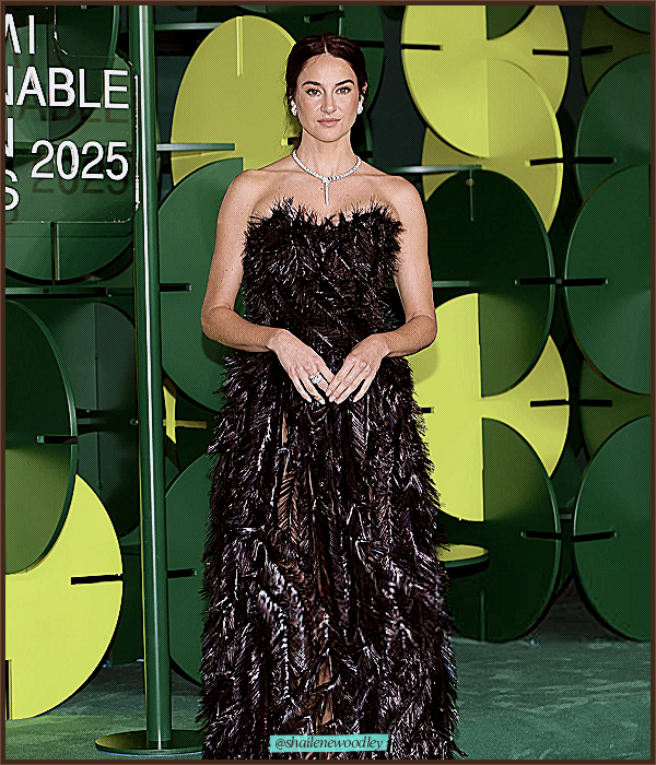 Foto de shailenewoodley