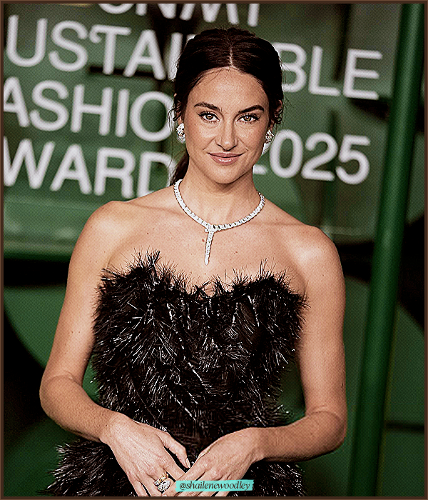 Foto de shailenewoodley