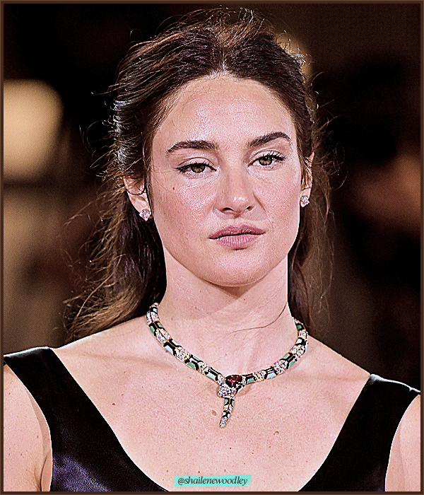 Foto de shailenewoodley