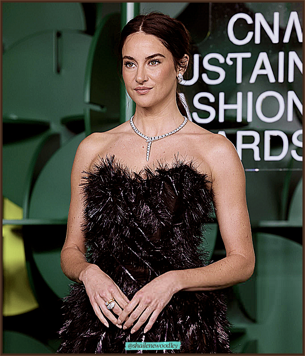 Foto de shailenewoodley