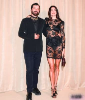 Imagem recente de shailenewoodley