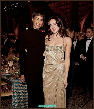 Imagem recente de shailenewoodley