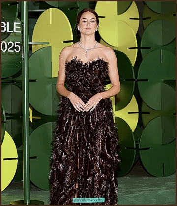 Imagem recente de shailenewoodley