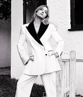 Imagem recente de sydneybernicesweeney