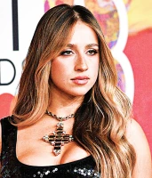 Imagem recente de tatemcrae