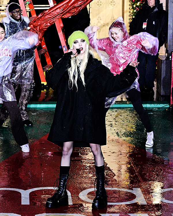 Foto de taylormomsen