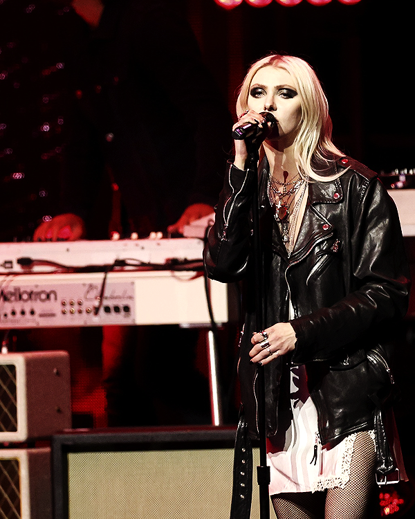 Foto de taylormomsen