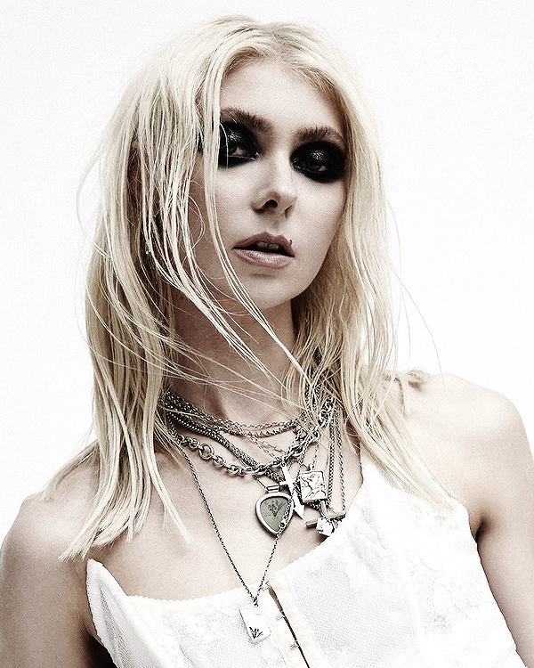 Foto de taylormomsen