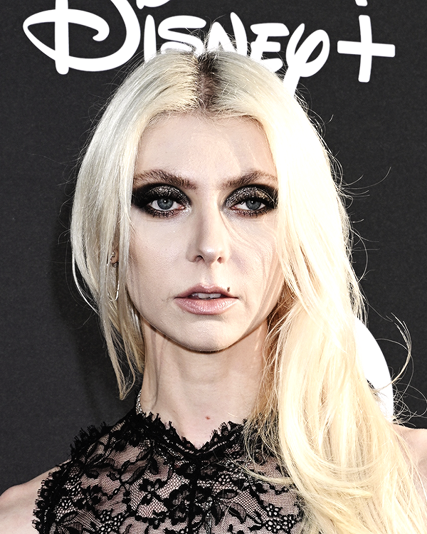 Foto de taylormomsen