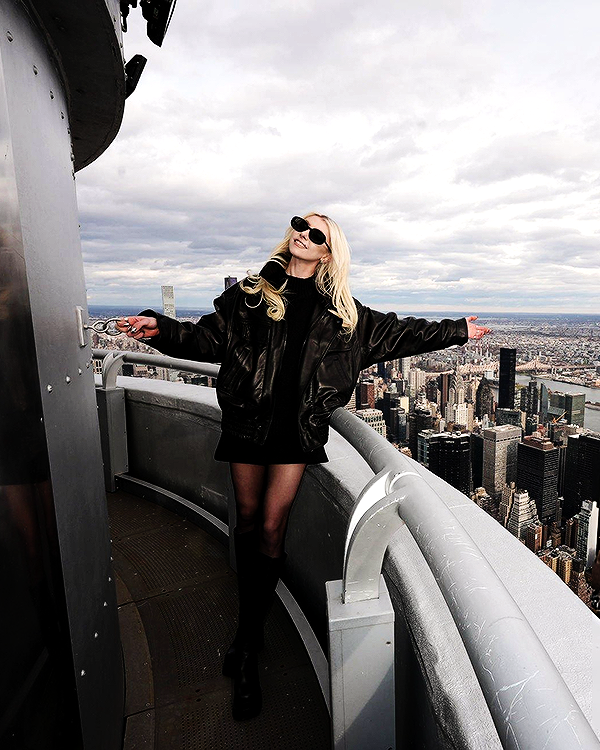 Foto de taylormomsen