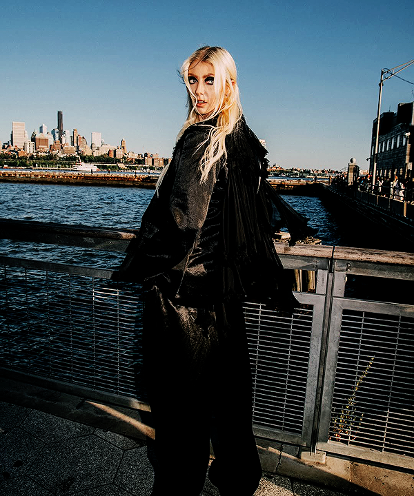 Foto de taylormomsen