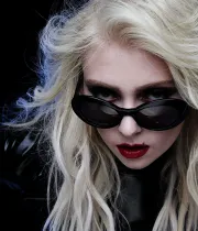Imagem recente de taylormomsen