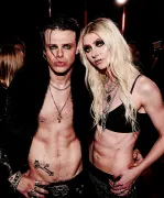Imagem recente de taylormomsen
