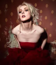 Imagem recente de taylormomsen