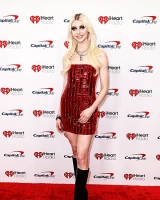 Imagem recente de taylormomsen