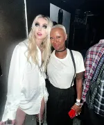 Imagem recente de taylormomsen