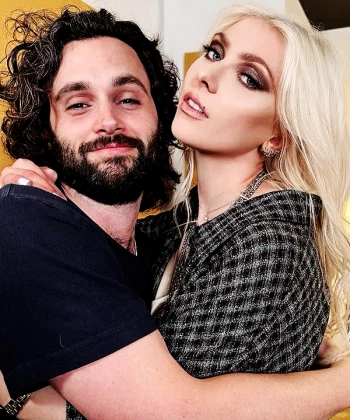 Imagem recente de taylormomsen