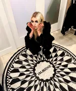 Imagem recente de taylormomsen