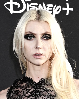 Imagem recente de taylormomsen