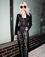 Imagem recente de taylormomsen