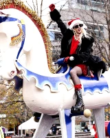 Imagem recente de taylormomsen