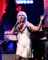 Imagem recente de taylormomsen