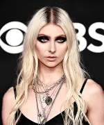 Imagem recente de taylormomsen