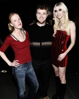 Imagem recente de taylormomsen